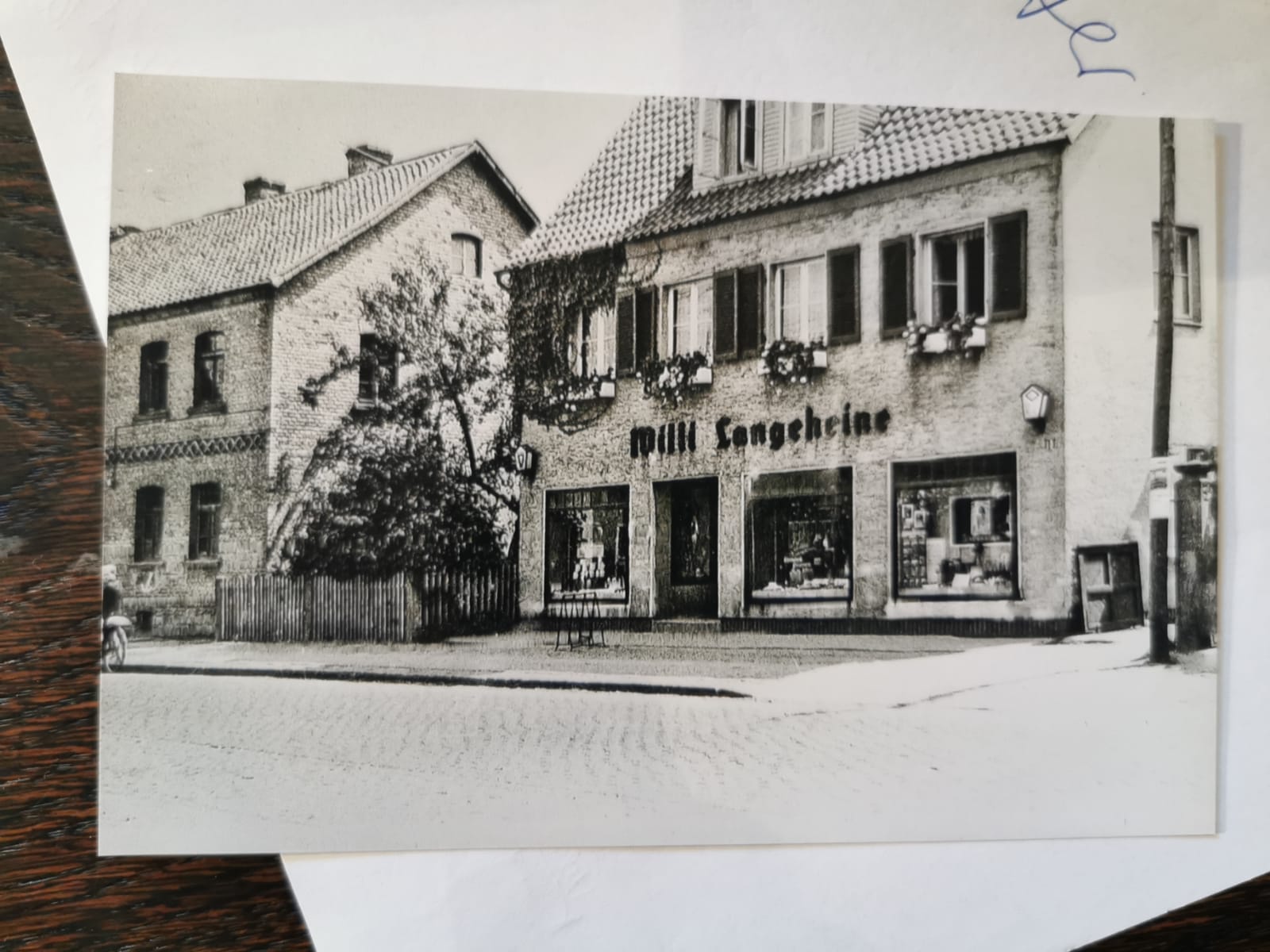 Foto des alten Ladengeschäfts der Drogerie an der Hildesheimer Straße